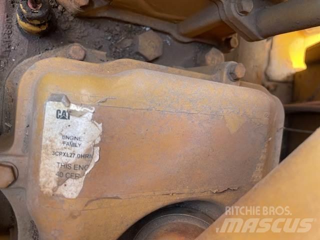 CAT 651E Polovni strugači