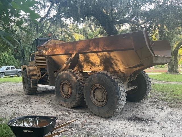 CAT 725 Zglobni damperi