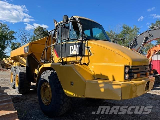 CAT 725 Zglobni damperi