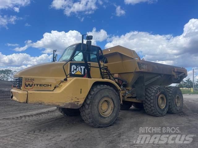 CAT 740 Zglobni damperi