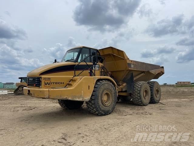 CAT 740 Zglobni damperi