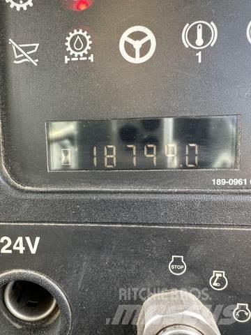 CAT 740 Zglobni damperi