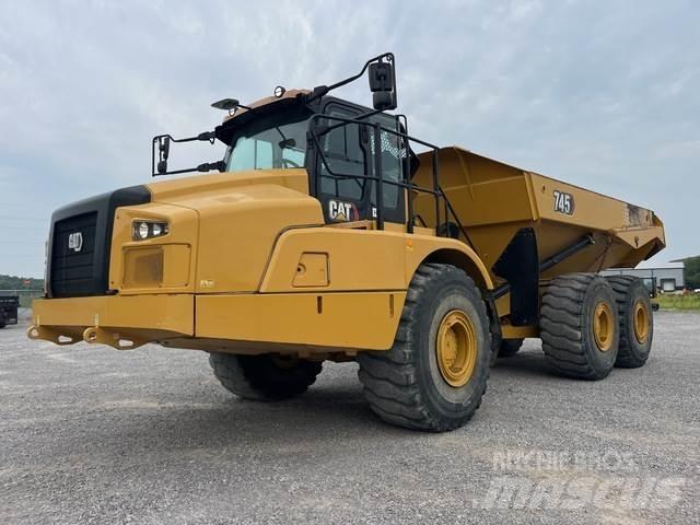 CAT 745 Zglobni damperi