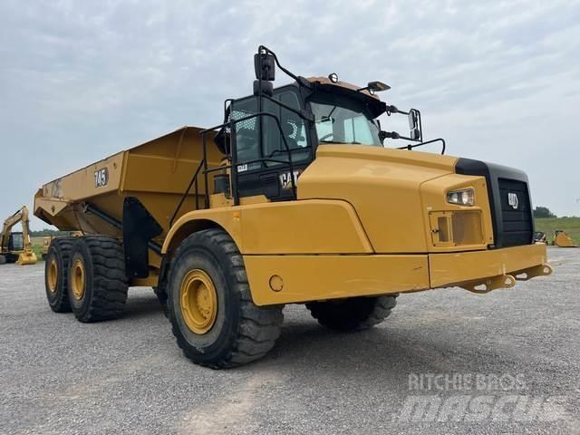 CAT 745 Zglobni damperi