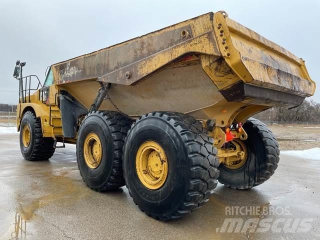 CAT 745C Zglobni damperi
