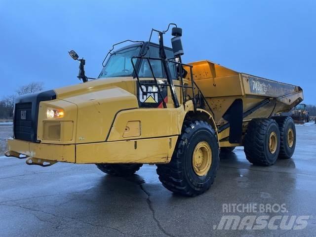 CAT 745C Zglobni damperi