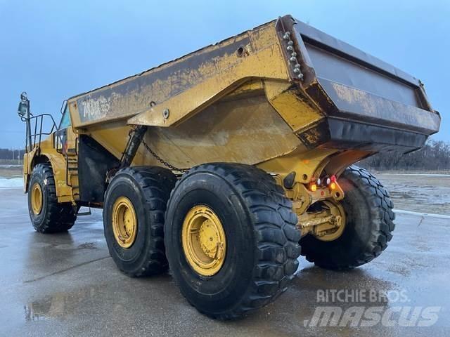 CAT 745C Zglobni damperi
