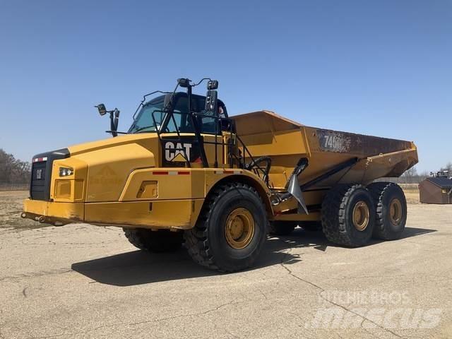 CAT 745C Zglobni damperi