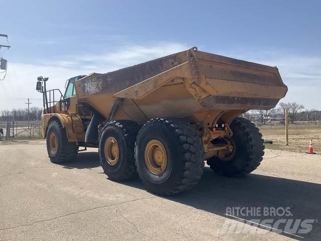 CAT 745C Zglobni damperi