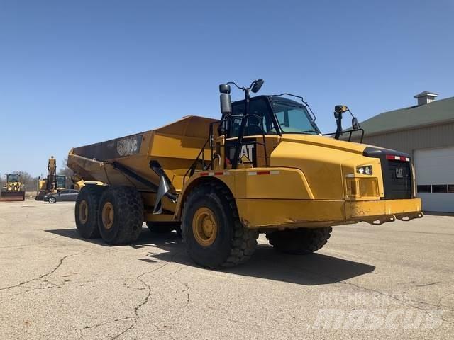 CAT 745C Zglobni damperi