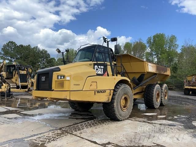 CAT 745C Zglobni damperi