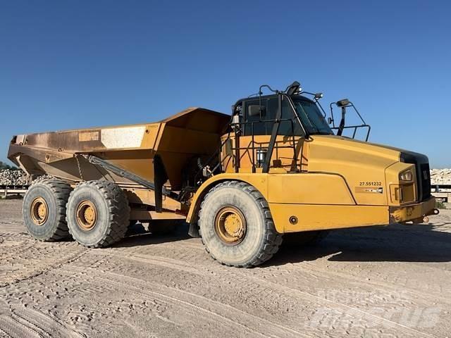 CAT 745C Zglobni damperi