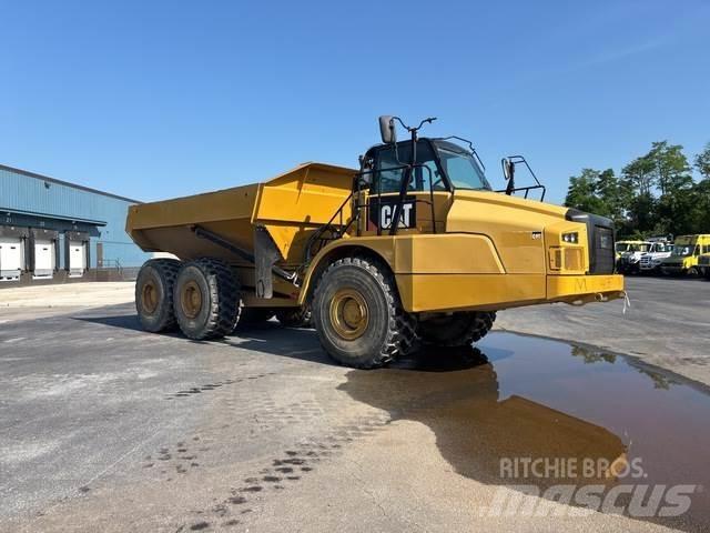 CAT 745C Zglobni damperi