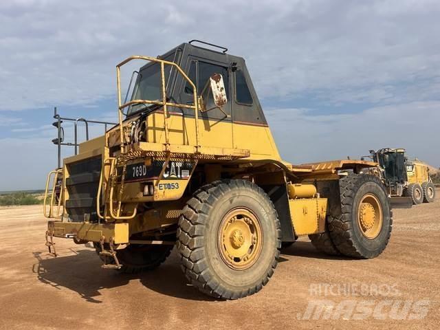 CAT 769D Zglobni damperi