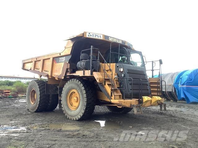 CAT 773F Zglobni damperi