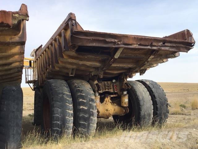 CAT 777 Zglobni damperi