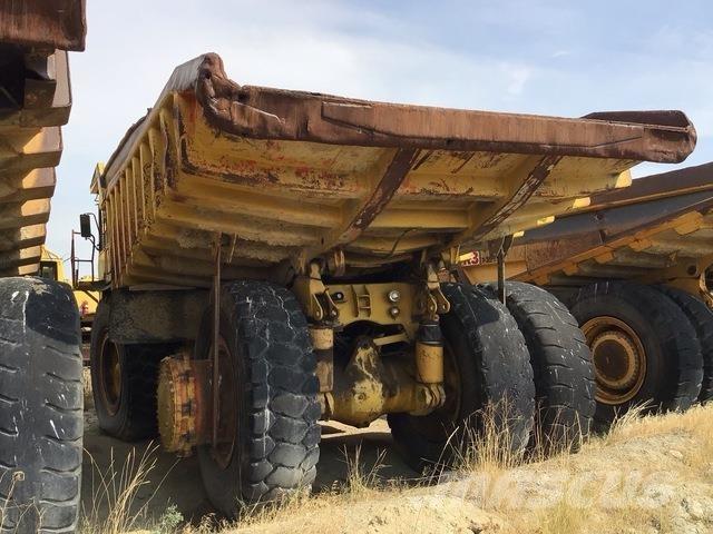 CAT 777 Zglobni damperi