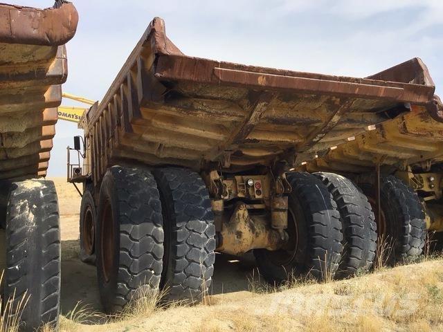 CAT 777 Zglobni damperi