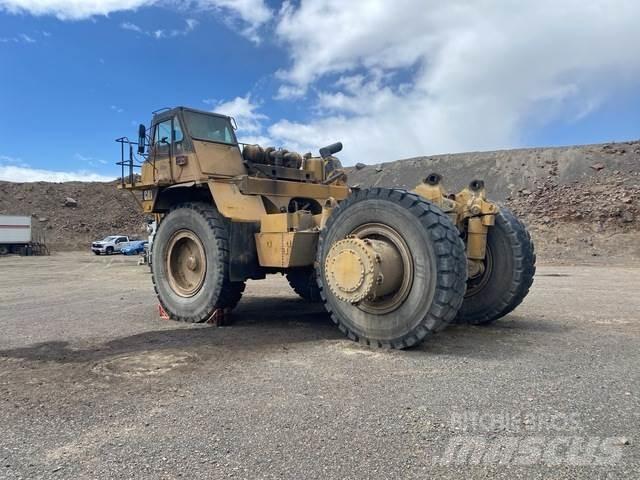 CAT 777D Zglobni damperi