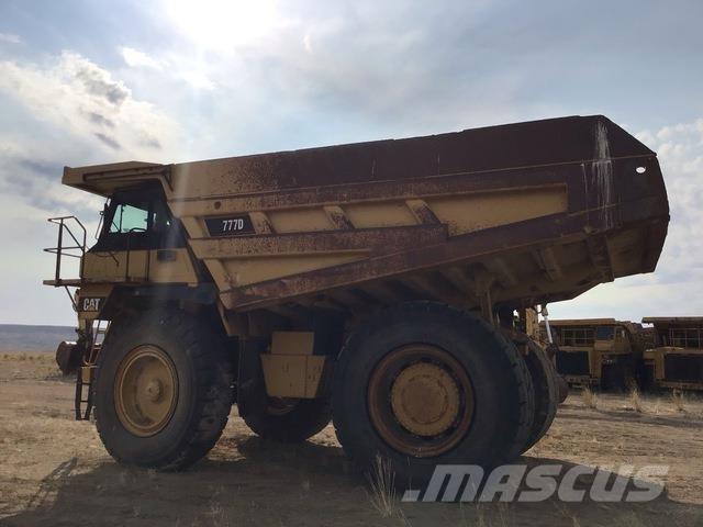CAT 777D Zglobni damperi