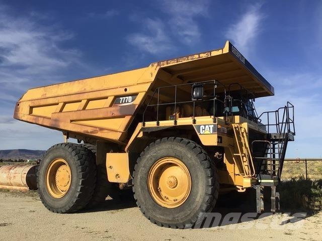 CAT 777D Zglobni damperi