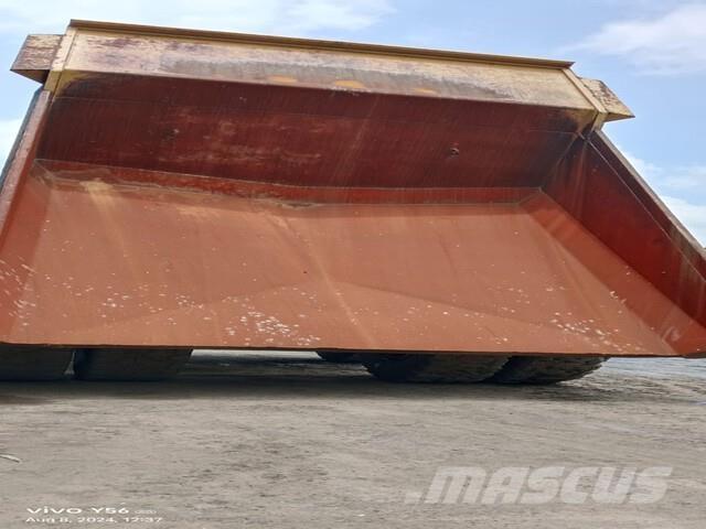 CAT 777E Zglobni damperi