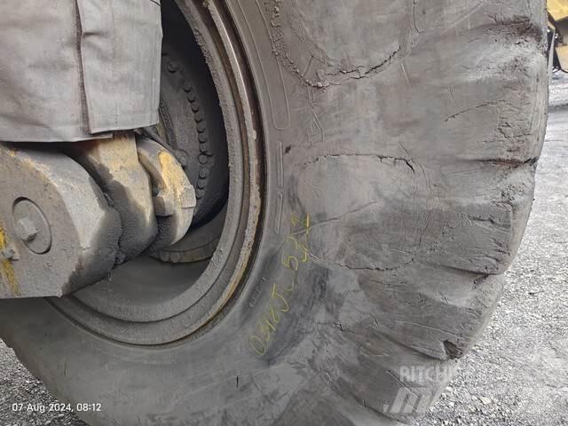 CAT 777E Zglobni damperi