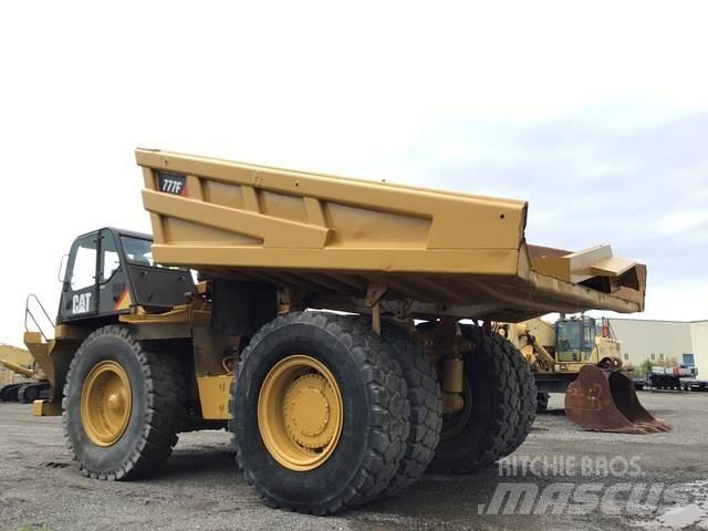 CAT 777F Zglobni damperi