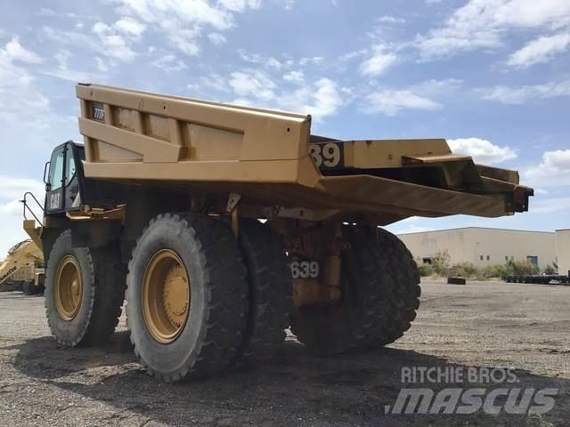 CAT 777F Zglobni damperi