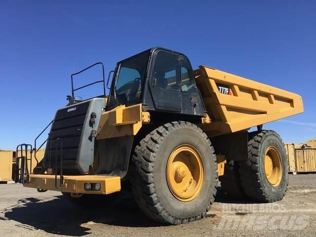 CAT 777F Zglobni damperi