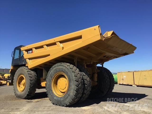 CAT 777F Zglobni damperi