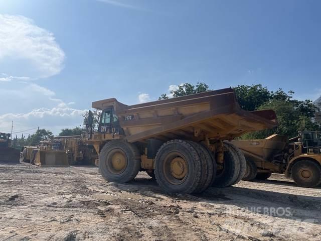 CAT 777G Zglobni damperi