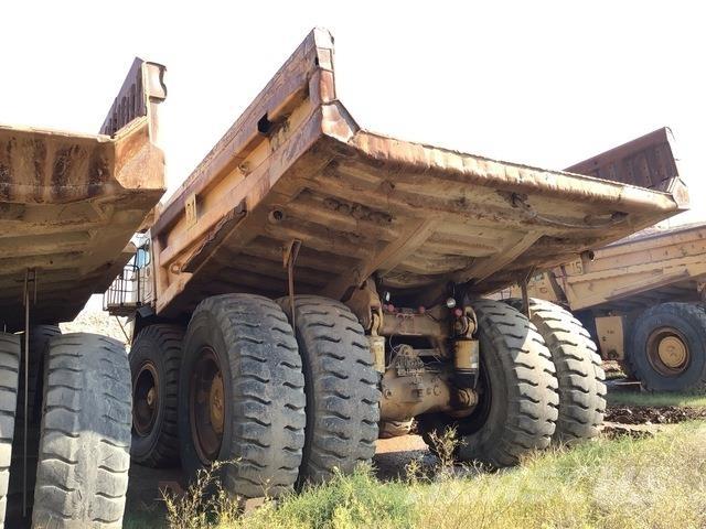 CAT 785 Zglobni damperi