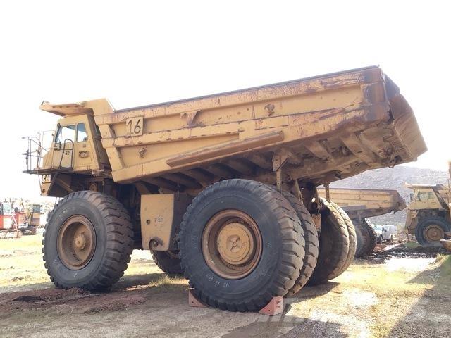 CAT 785B Zglobni damperi