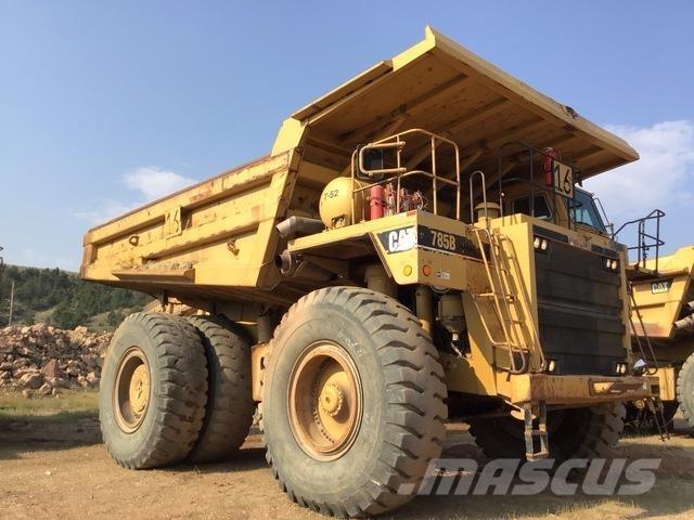 CAT 785B Zglobni damperi
