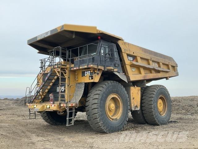 CAT 785D Zglobni damperi