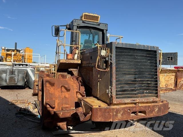 CAT 826C Nabijači zemlje