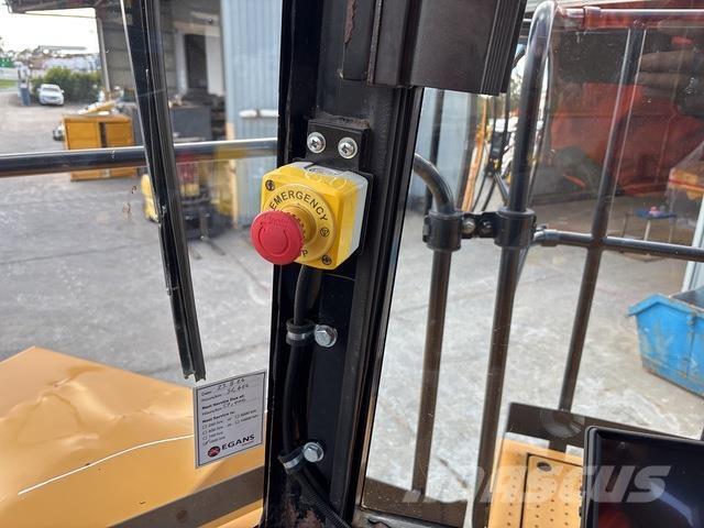 CAT 844 Buldožeri na točkovima