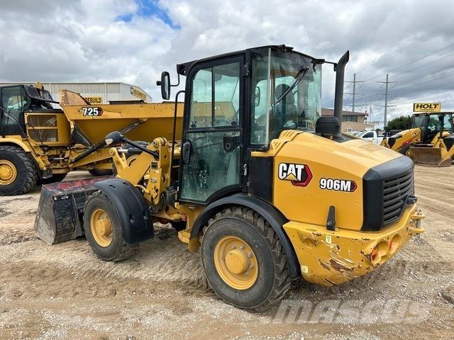 CAT 906M Utovarivači na točkove