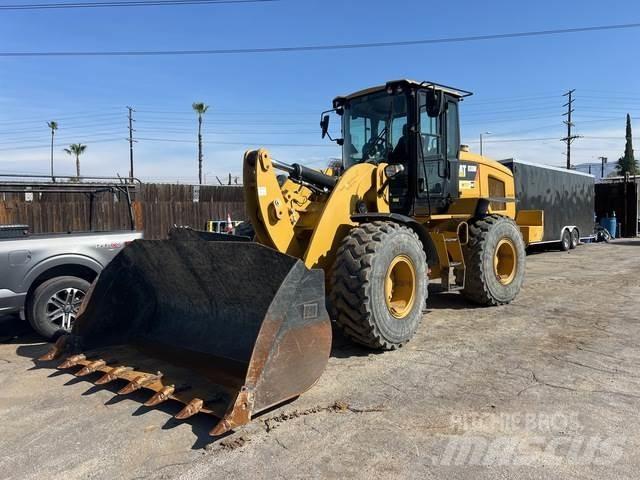 CAT 938M Utovarivači na točkove