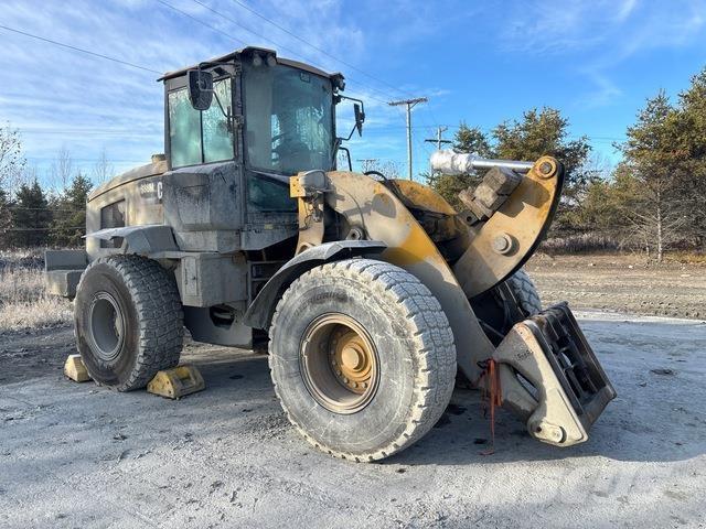 CAT 938M Utovarivači na točkove