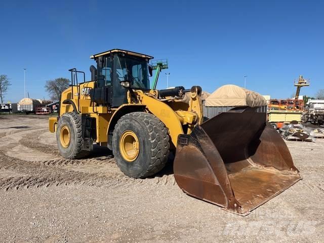 CAT 966M Utovarivači na točkove