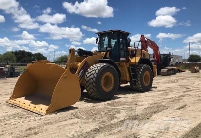 CAT 972 Utovarivači na točkove