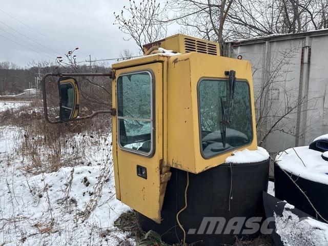 CAT 992 Kabine i unutrašnjost