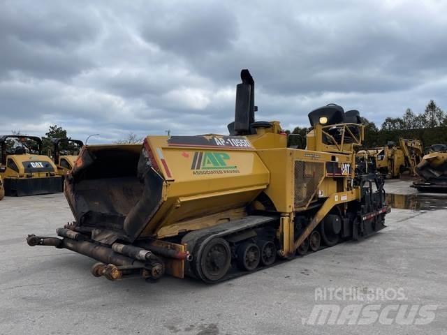 CAT AP-1055D Asfaltni finišeri