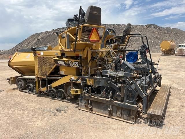 CAT AP1055D Asfaltni finišeri