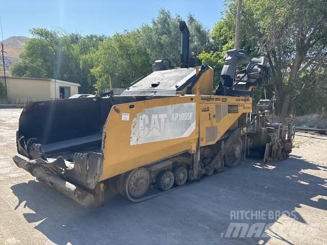 CAT AP1055F Asfaltni finišeri