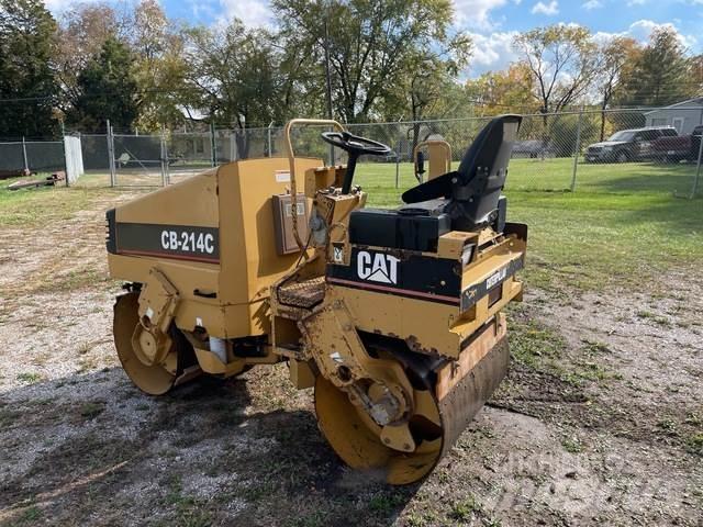 CAT CB-214C Valjci sa duplim bubnjem