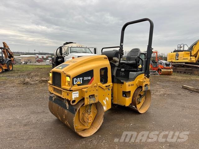 CAT CB24B Valjci sa duplim bubnjem