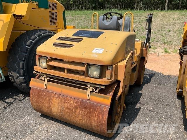 CAT CB34 Valjci sa duplim bubnjem